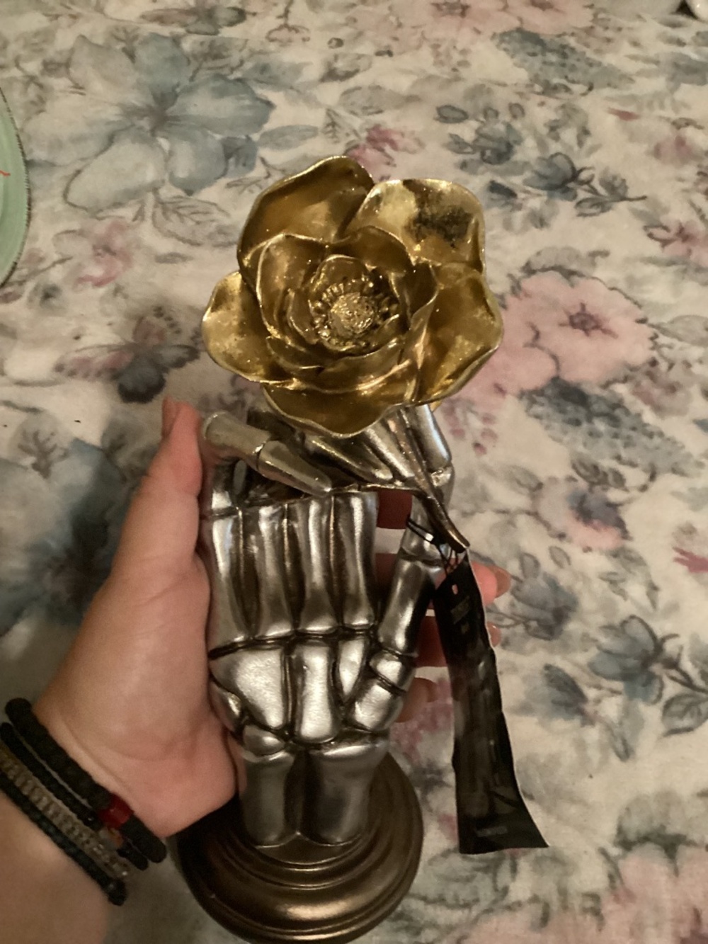 New Halloween Decor -Silvertone skeleton hand with Goldtone rose